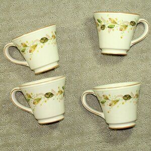 Set of 4 Vintage St. Nicholas Square Winter Bouquet Coffee Tea Cups - MINT